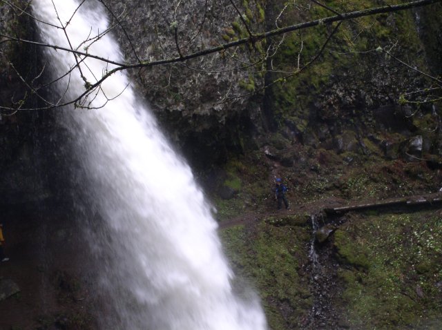 12.27.05 Triple Falls 015 